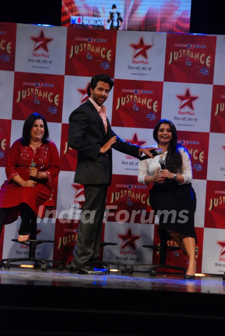 Hrithik Roshan, Farah Khan and Vaibhavi Merchant at the launch of Just Dance Show at Filmistan. .