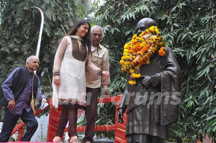 Gracy Singh at Dadasaheb Phalke Punytithi