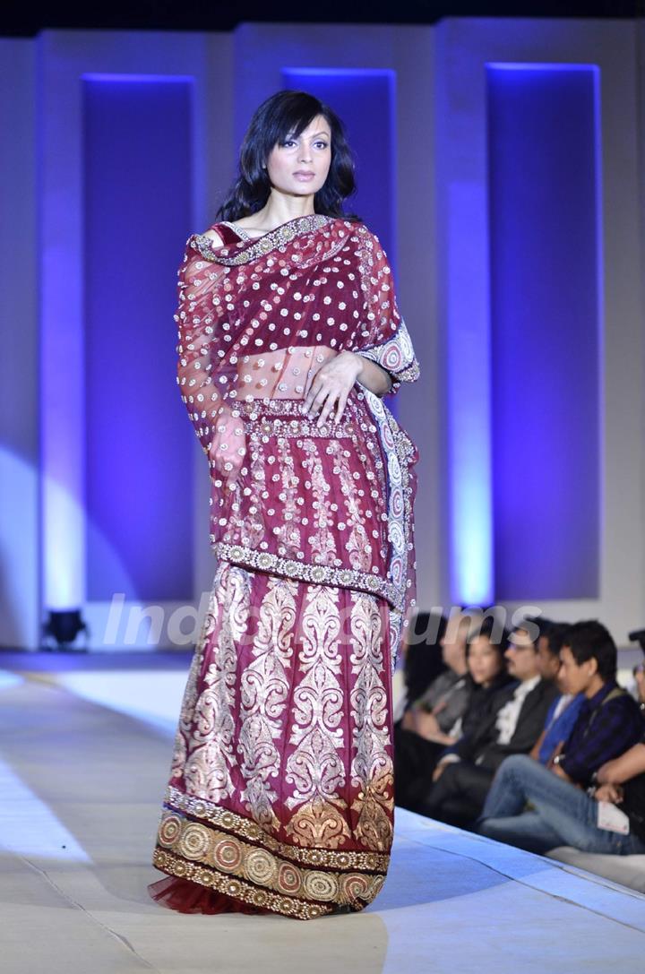 Top Models walk the ramp for Indian and International brands at India Fashion Forum at Renaissance Hotel. .