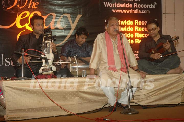 Zakir hussain launches album &quot;The Legacy&quot; by Ustad Sultan Khan and his son Sabir Khan