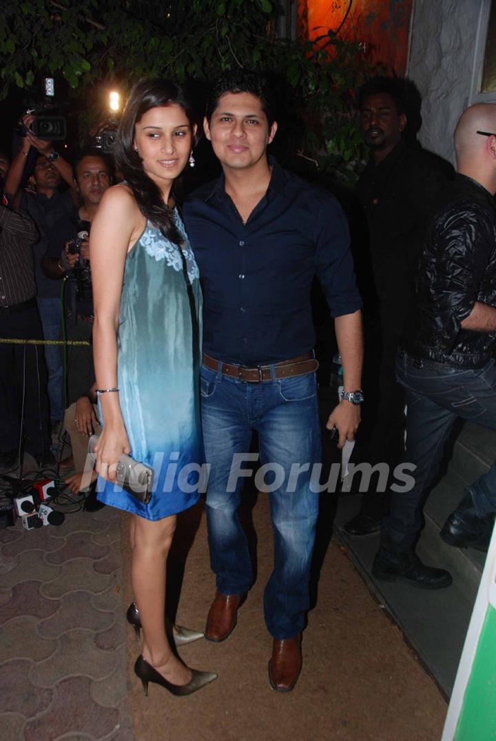 Vishal Malhotra at Shahid Kapoor's birthday celebration at Olive, Bandra