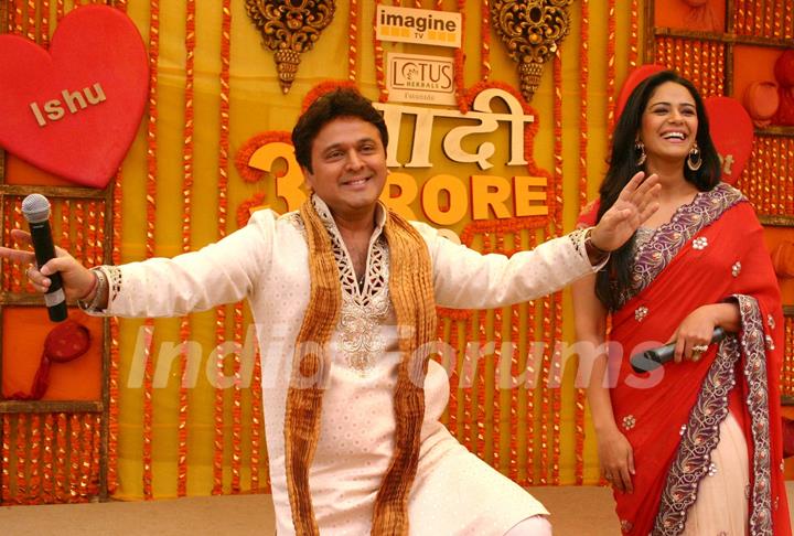 Host Ali Asgar and Mona Singh at Imagine TV new reality Show &quot;Shaadi 3 Crore Ki&quot;