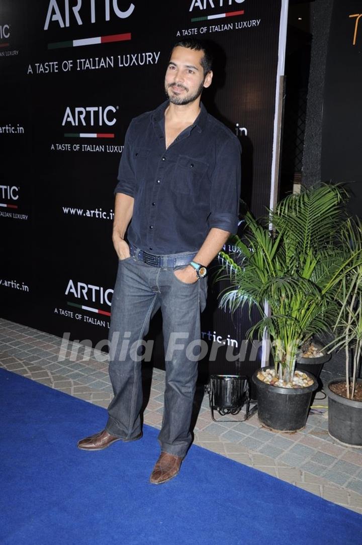 Dino Morea at Arctic Vodka launch, Sea Princess