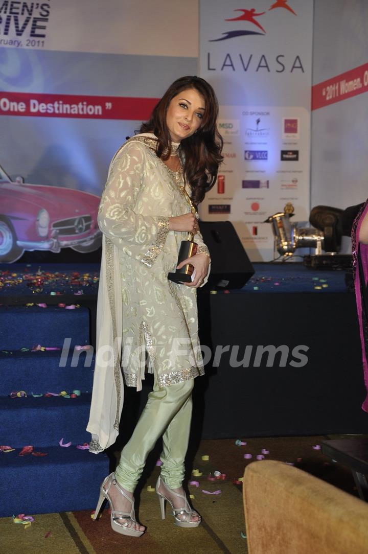 Aishwarya Rai Bachchan at Lavasa Womens Car Rally Prize Distribution at Hyatt Regency, Andheri, Mumbai. .