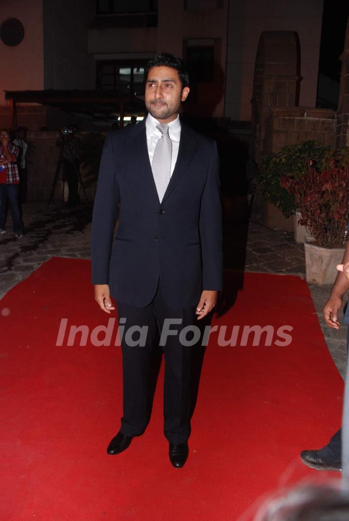 Abhishek Bachchan at Nikhil Dwivedi's wedding reception