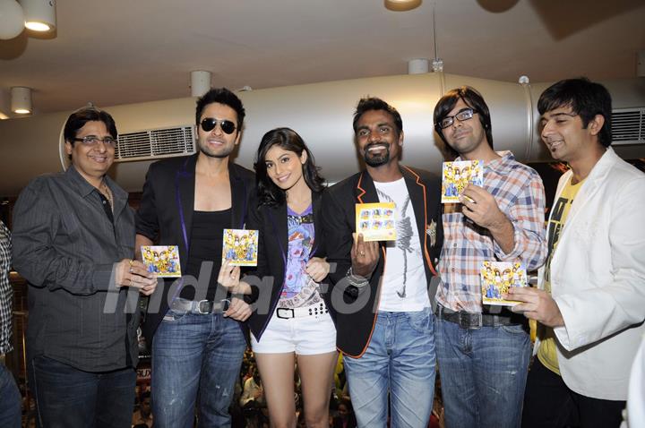 Jackky Bhagnani, Remo Dsouza and Pooja Gupta at F.A.L.T.U film music launch at Planet M, Mumbai