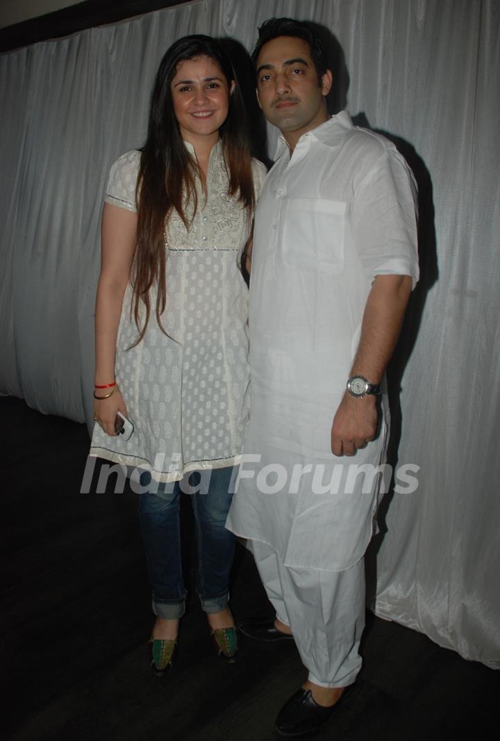 Vaishali and Manav Vij at Piyush Sachdev birthday bash -A rocking affair