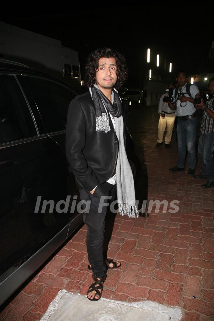 Sonu Nigam at BIG STAR IMA Awards