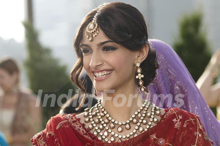 Sonam Kapoor in the movie Thank You