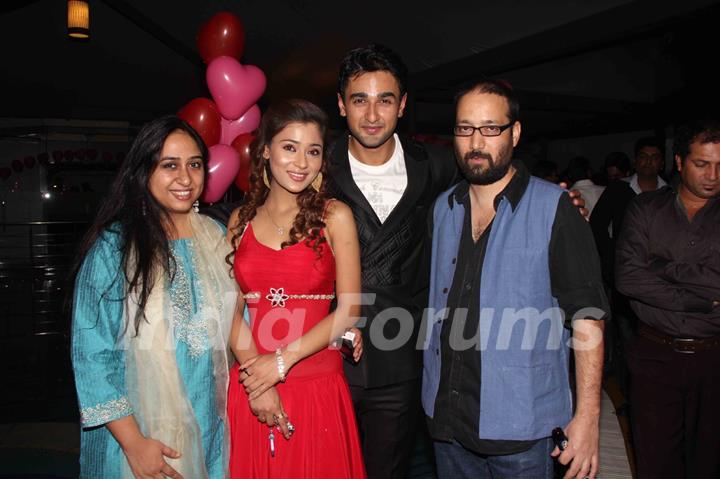 Sara and Nishant with Producers Rajita Sharma and Viveck Budakoti at Success Party of RMJ