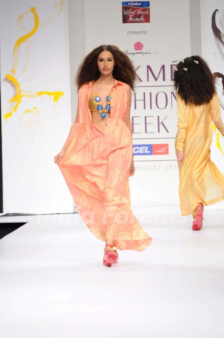 A model displays designer Anupama Daya's creations during the Lakme Fashion Week day 4 in Mumbai. .