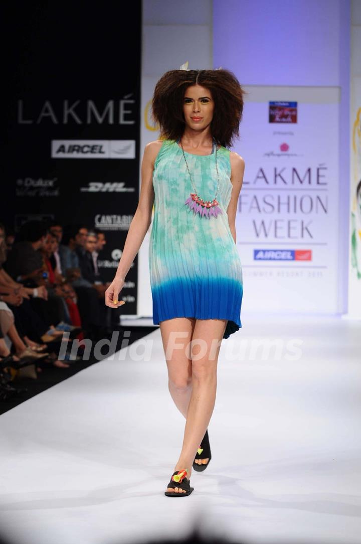 A model displays designer Anupama Daya's creations during the Lakme Fashion Week day 4 in Mumbai. .