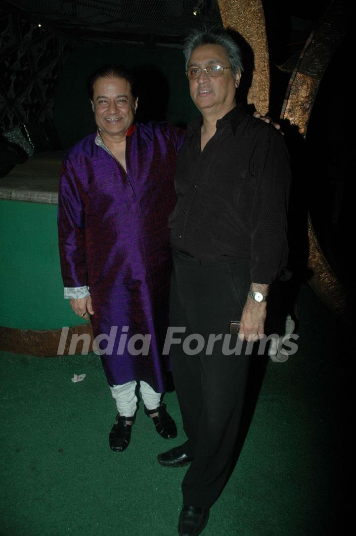 Anup Jalota film Monica's bash at Dockyard