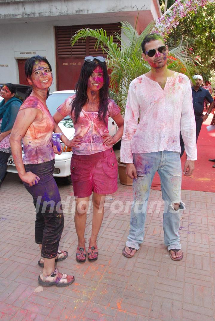 Shibani Kashyap at Holi Party at Versova..