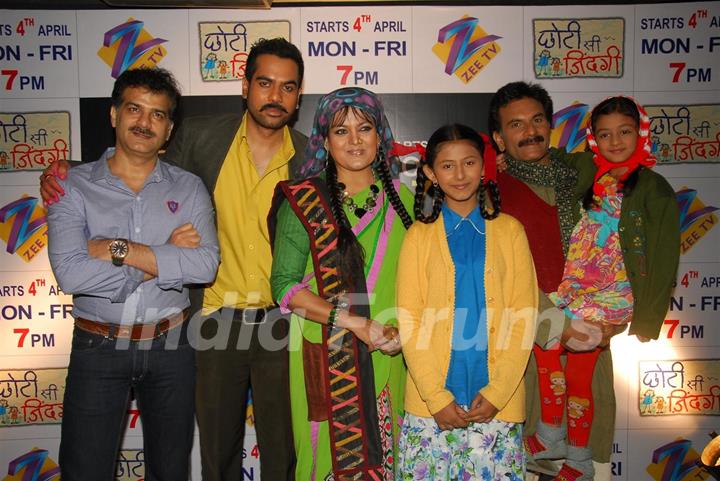 Cast and crew at Press Conference of Zee Tv new show 'Chhoti Si Zindagi'