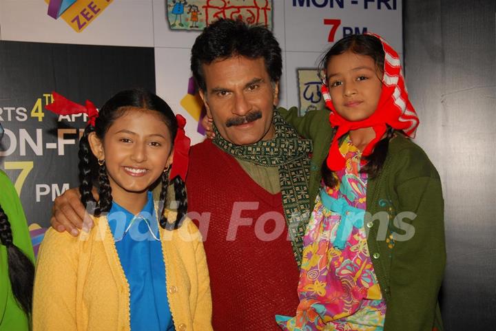 Pavan Malhotra with Richa and Shruti at Press Conference of Zee Tv new show 'Chhoti Si Zindagi'