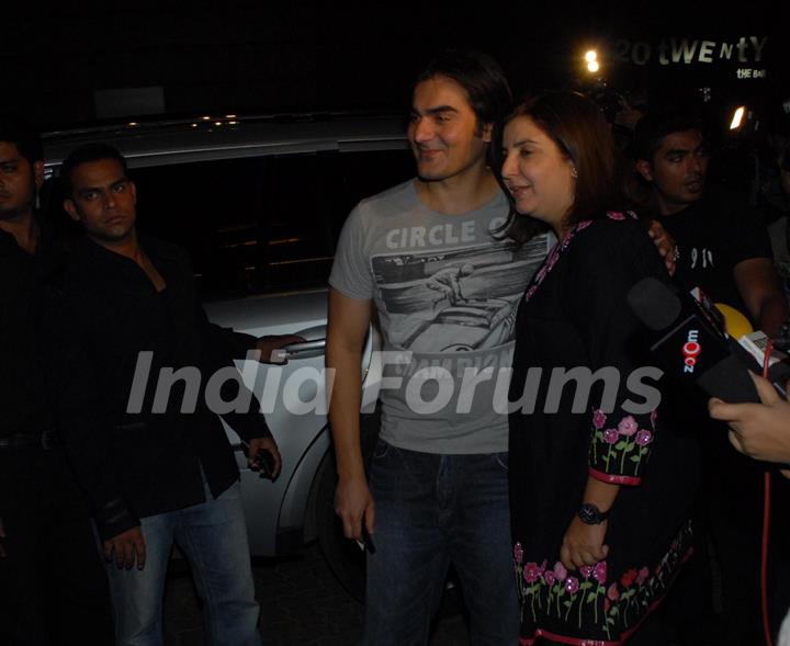 Farah Khan and Arbaaz Khan at Nikhil Dwivedi's wedding Reception party at Escobar