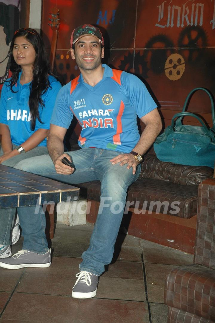 Tusshar Kapoor at E24 Cricket Bash in Andheri