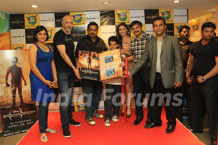 Cast and crew at Music launch of movie 'zokkomon' at Planet M, Churchgate, Mumbai