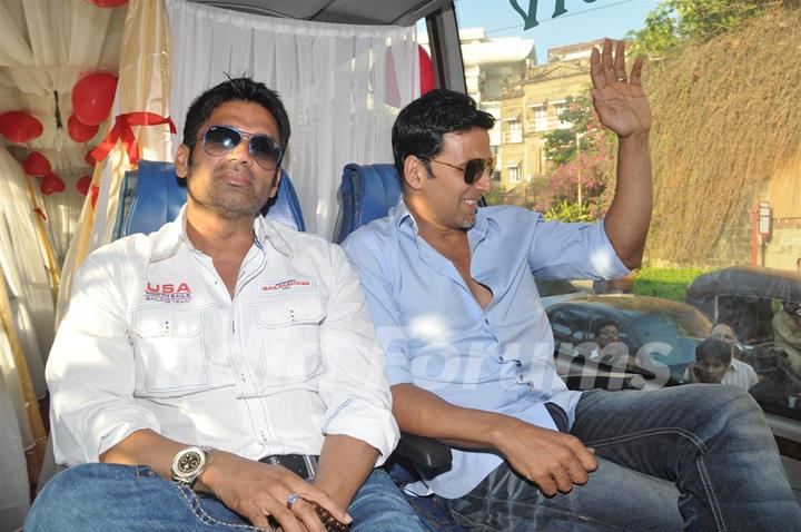 Sunil Shetty and Akshay Kumar during the promotion of their film 'Thank You'