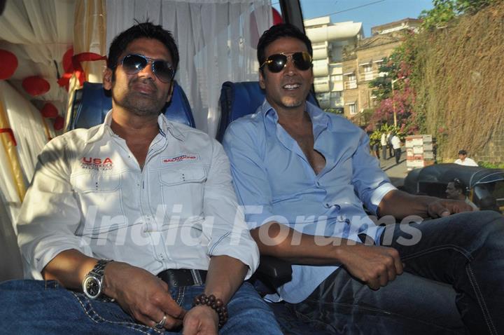 Sunil Shetty and Akshay Kumar during the promotion of their film 'Thank You'