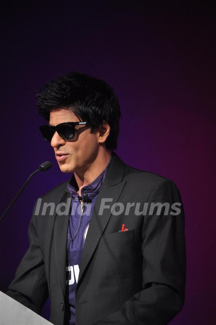 Shah Rukh Khan graces the KKR-Nokia tie-up media meet at the Taj Lands End