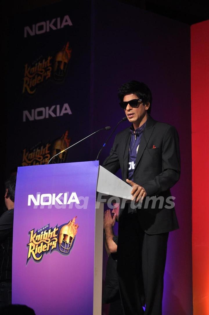 Shah Rukh Khan graces the KKR-Nokia tie-up media meet at the Taj Lands End