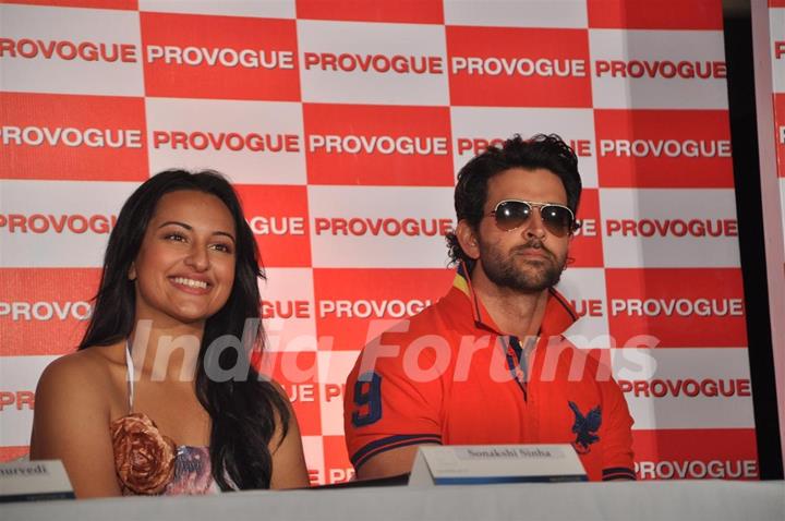 Hrithik Roshan and Sonakshi Sinha Provogue’s brand ambassadors unveiled its new Spring Summer Catalouge