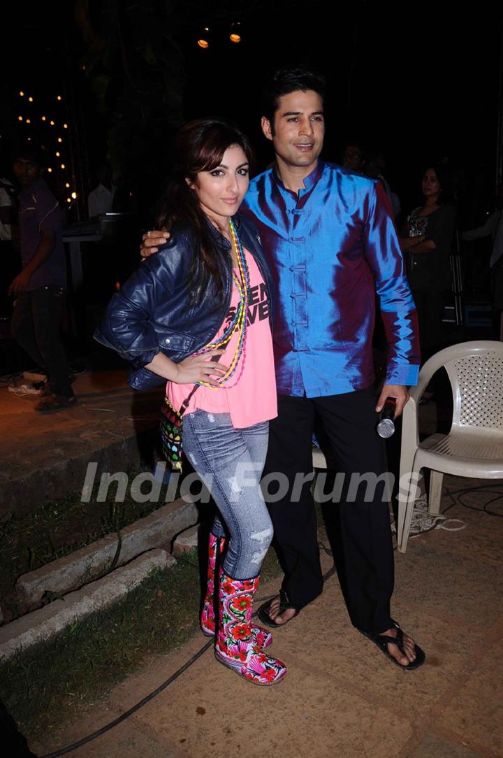 Rajeev Khandelwal & Soha Ali Khan on the sets of Soundtrack at Bandra, Mumbai