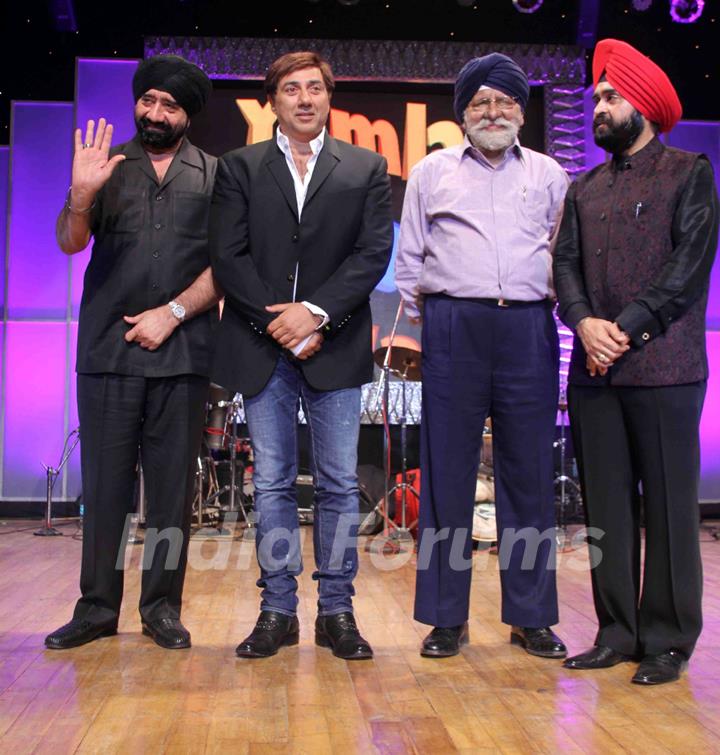 Charan Singh Sapra and Sunny Deol at Baisakhi Di Raat celebration by Punjab cultural