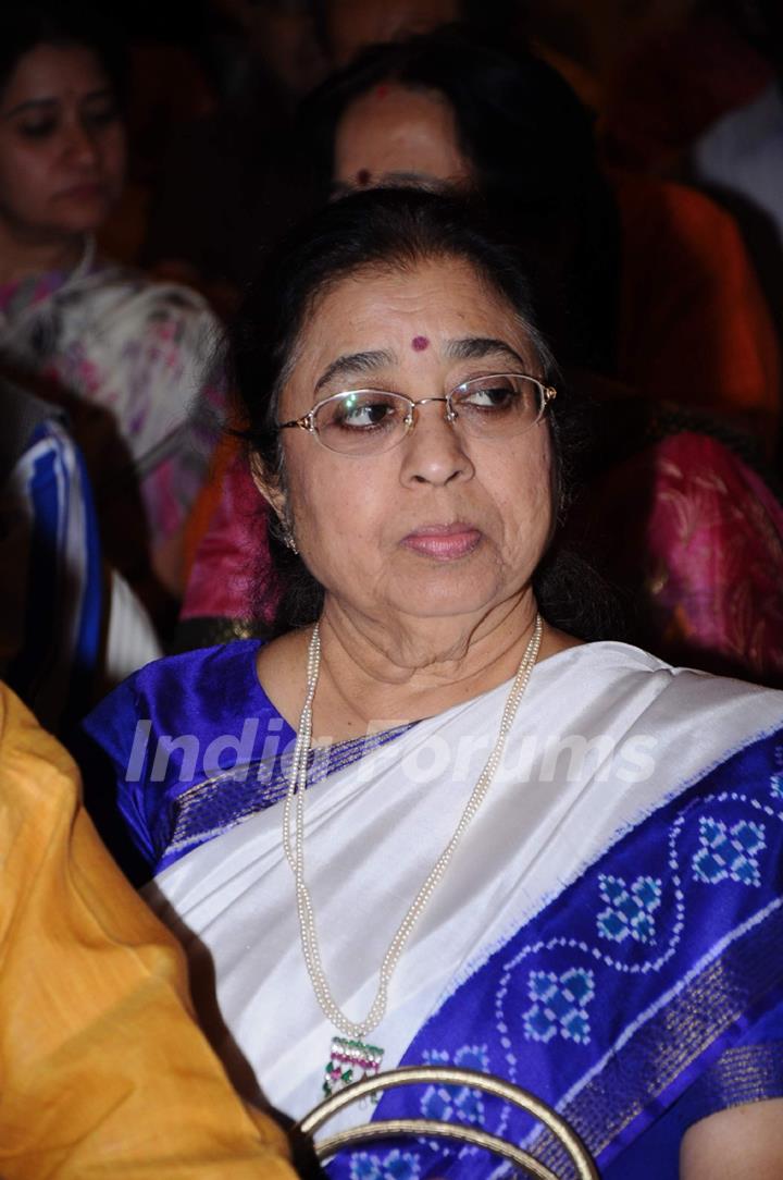 Usha Mangeshkar at the Music Launch of Sarhadein by Sa Re Ga Ma and Radiocity at Taj