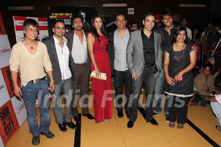 Tusshar Kapoor, Sundeep, Preeti Desai and Nikhil Dwivedi at premiere of movie 'Shor In The City'