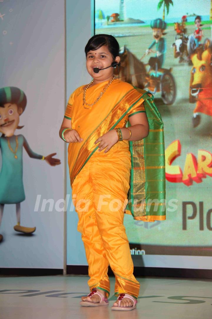 Saloni Daini unveils new PSP Games