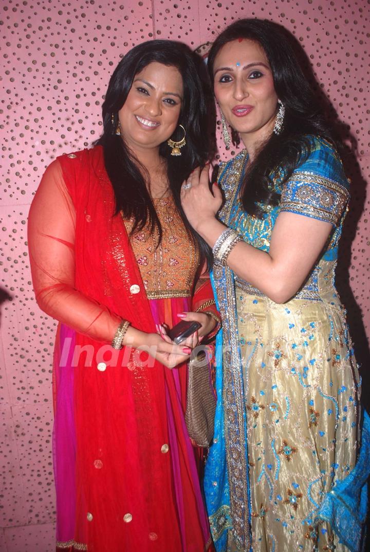 Juhi Babbar and Richa Sharma at Ekjut theatre festival