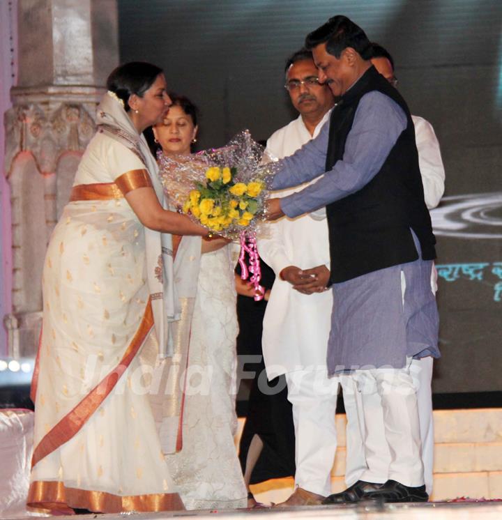 Shabana Azmi at 48th Marathi Chitrapatt Puraskar Sohla at Gateway of India