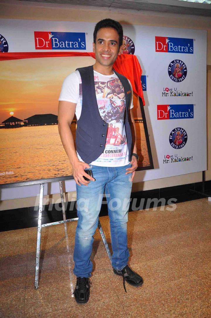 Tusshar Kapoor at DR Batra's photo exhibition, Trident. .