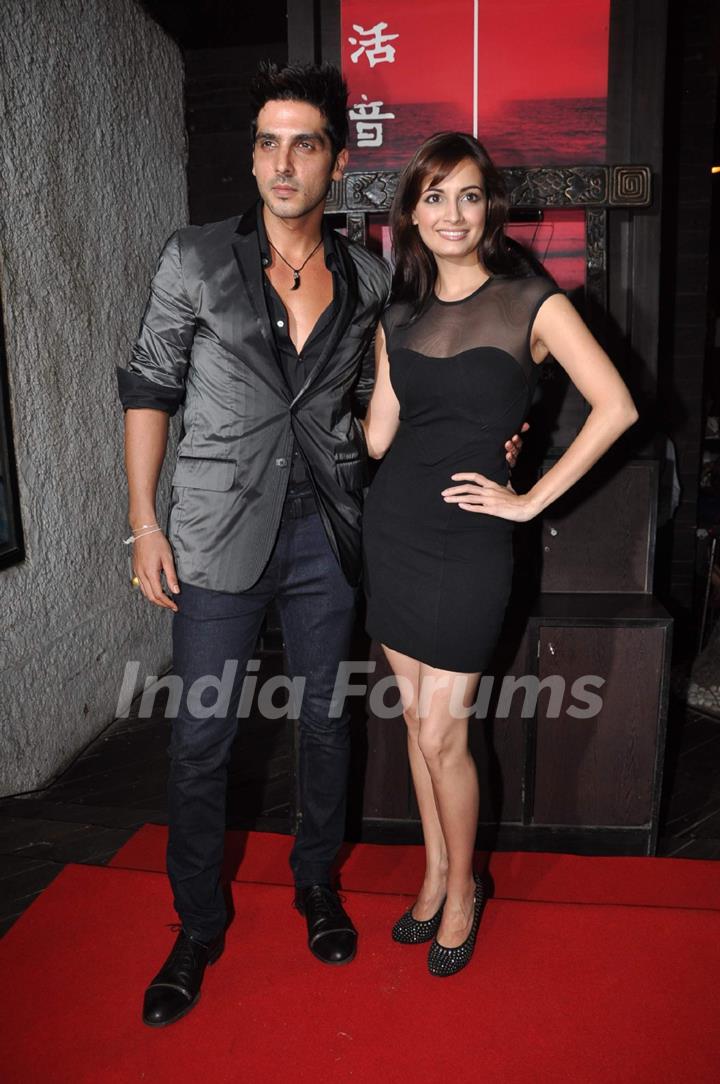 Dia Mirza and Zayed Khan at Exhibit Magazine anniversary bash, Vie Lounge, Juhu in Mumbai