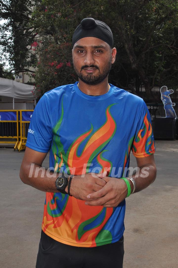 Harbhajan Singh Pepsi promo event at Wankhede