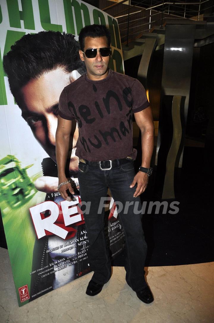 Salman Khan at Ready live mad concert announcement at Novotel Juhu Mumbai