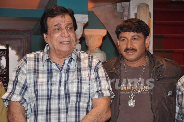 Kader Khan shoots for 'Andha Kanoon' at Cinevista. .