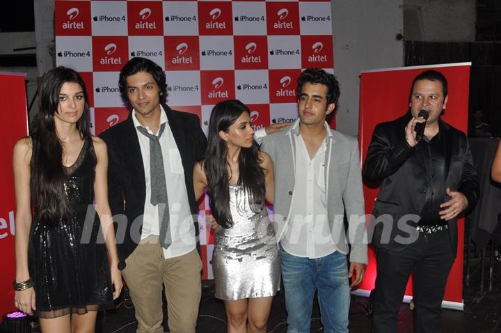 iPhone 4 launched by star cast of film Always Kabhi Kabhi