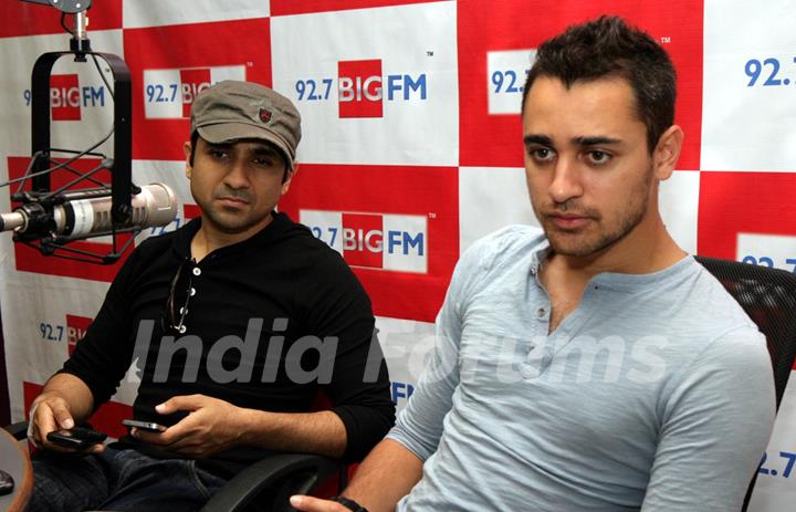 Imran Khan at 92.7 BIG FM to promote his film 'Delhi Belly'