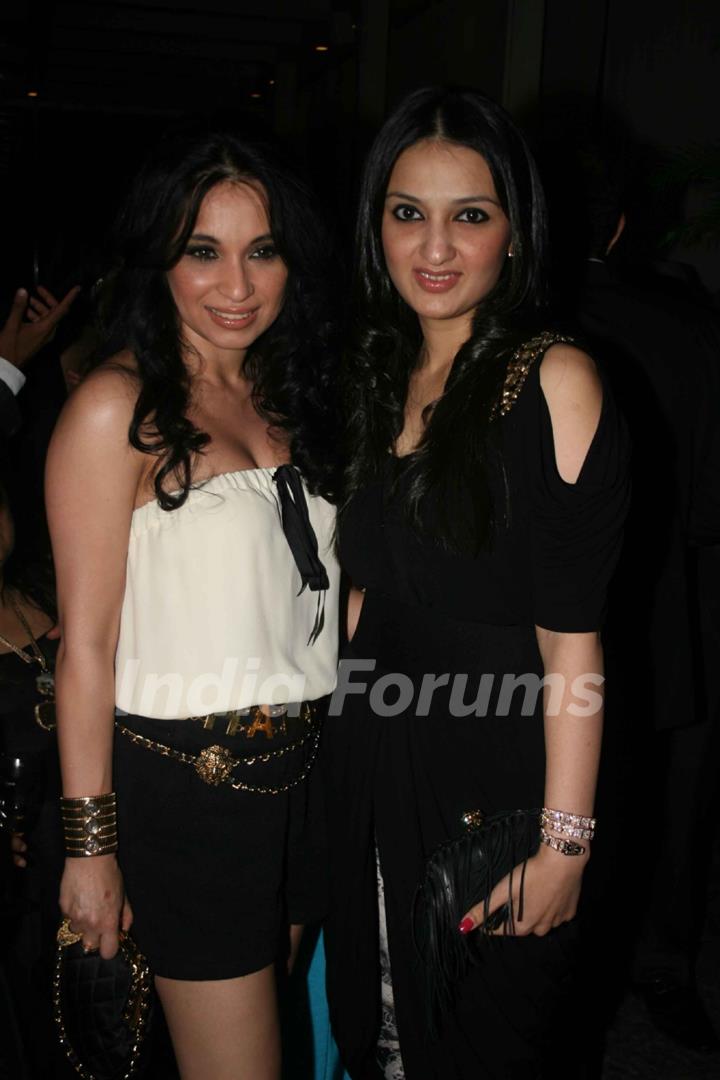 Celebs at Farah Ali Khan's dinner for Moet & Chandon champagne launch