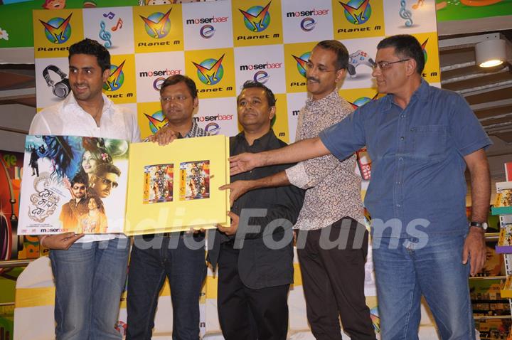 Abhishek Bachchan at Dum Maaro Dum DVD launch at Planet M