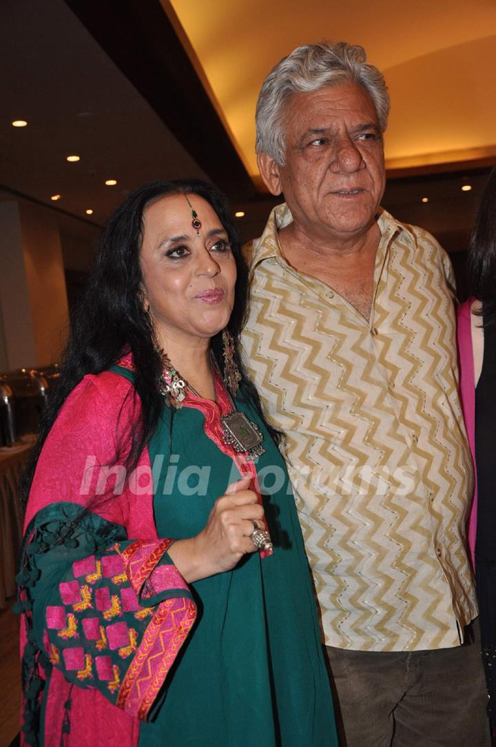 Om Puri and Ila Arun at press meet of Film 'West is West'