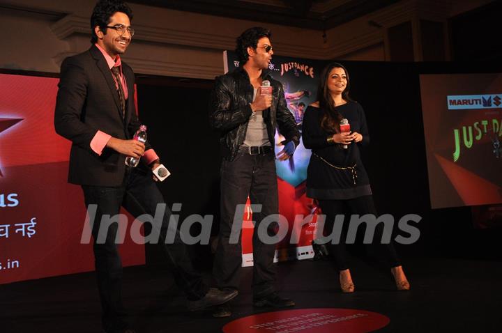 Hrithik Roshan and Vaibhavi Merchant at television’s reality show platform, 'Just Dance' press meet at TajLands End