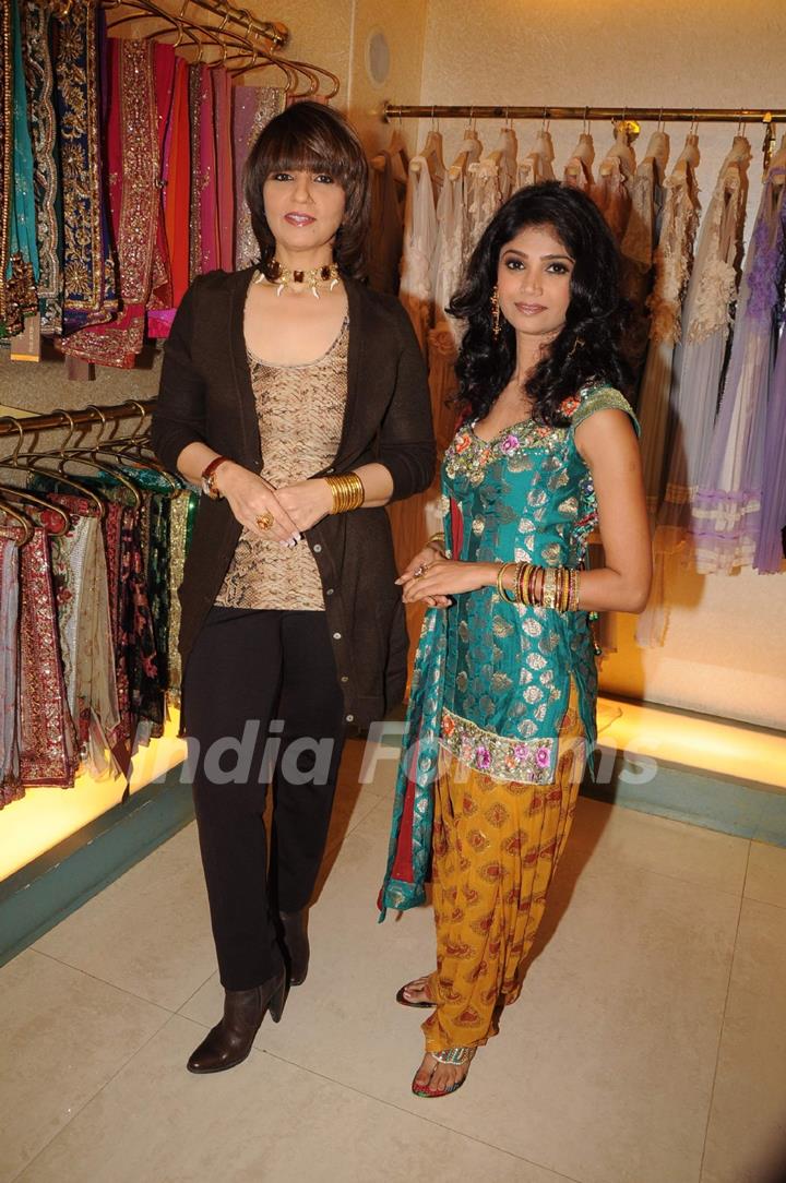 Neeta Lulla Style Ratan Rajput at Santacruz. .