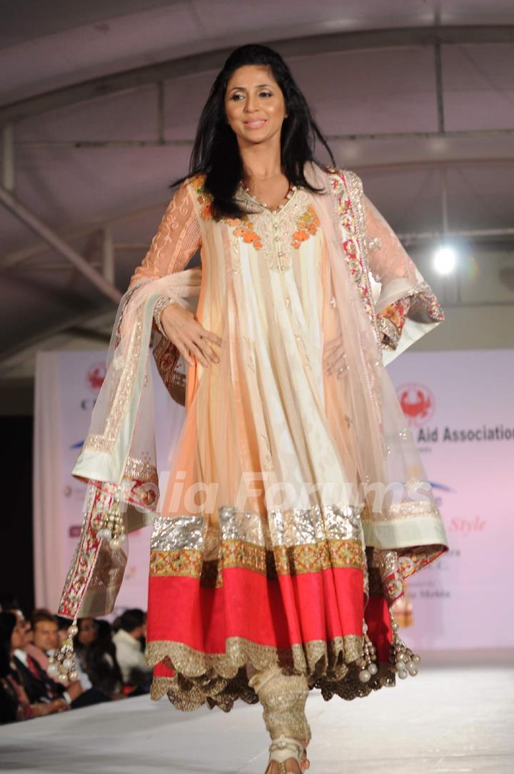 Gautami Kapoor walk the ramp for Shaina NC and Manish Malhotra at the Pidilite-CPAA charity fashion show