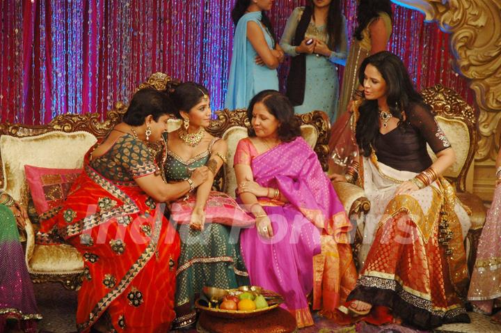 Mehndi ceremony on the sets of Swayamvar Season 3 - Ratan Ka Rishta