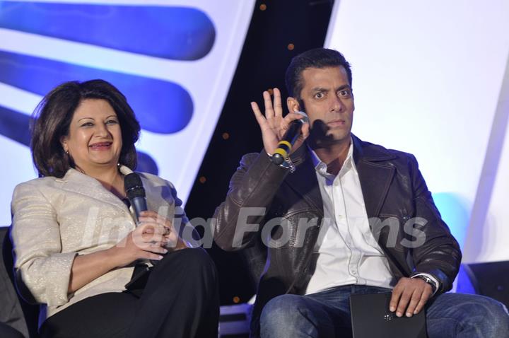 Salman Khan launches Blackberry Playbook